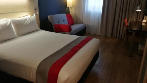 Churriana Hotel | Holiday Inn Express Málaga Airport by IHG