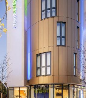 Poissy Hotel | Holiday Inn Express Paris - Poissy by IHG