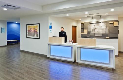 Phenix City Hotel | Holiday Inn Express Phenix City-Fort Benning by IHG