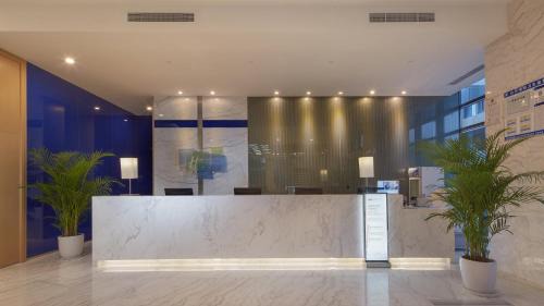 Huangdao Complejo | Holiday Inn Express - Qingdao West Coast by IHG