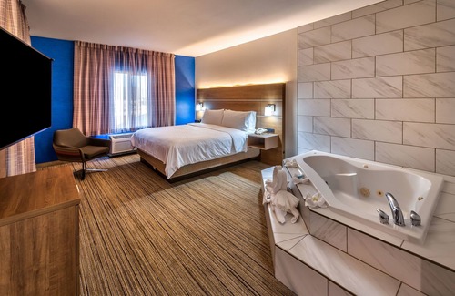 Reno Hotel | Holiday Inn Express Reno Airport by IHG