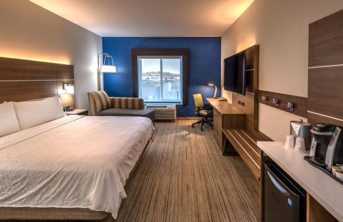 Reno Hotel | Holiday Inn Express Reno Airport by IHG