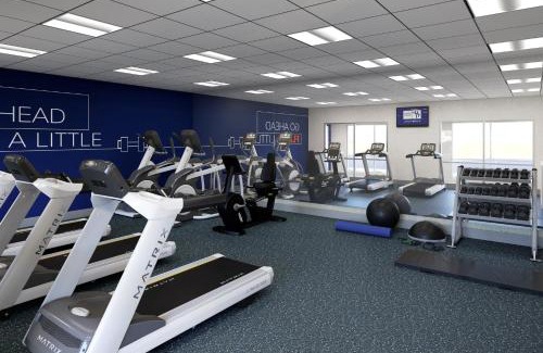Fossil Creek Hotel | Holiday Inn Express & Suites Ft Worth-Haltom City an IHG Hotel