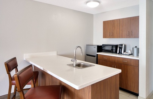Statesboro Hotel | Holiday Inn Express Statesboro by IHG