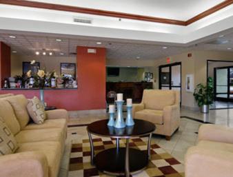 Statesboro Hotel | Holiday Inn Express Statesboro by IHG