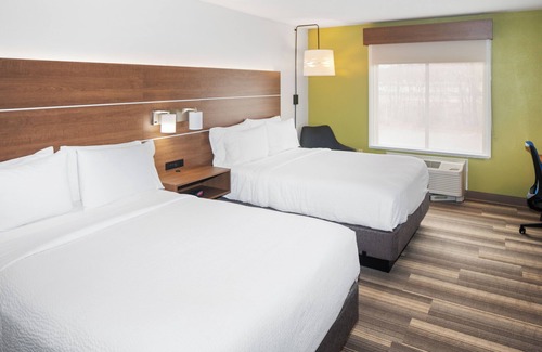 Arlington Heights Hotel | Holiday Inn Express & Suites Stroudsburg-Poconos by IHG