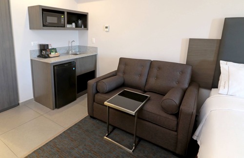 Hermosillo Hotel | Holiday Inn Express & Suites Hermosillo by IHG