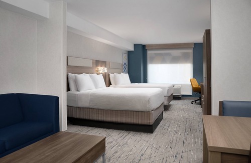 Jefferson Manor Hotel | Holiday Inn Express & Suites Alexandria - Fort Belvoir by IHG