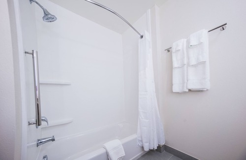 Southaven Hotel | Holiday Inn Express & Suites Southaven Central - Memphis by IHG