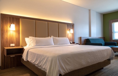 Zona Centro Hotel | Holiday Inn Express & Suites Ensenada Centro by IHG