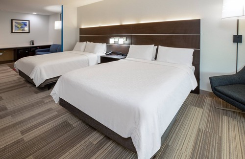 Rockport Hotel | Holiday Inn Express & Suites Rockport - Bay View by IHG