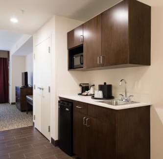 Aiken Hotel | Holiday Inn Express & Suites Aiken by IHG