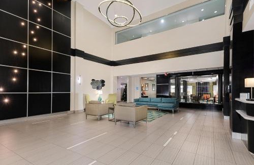 Garden Oaks Hotel | Holiday Inn Express & Suites Houston Northwest-Brookhollow by IHG