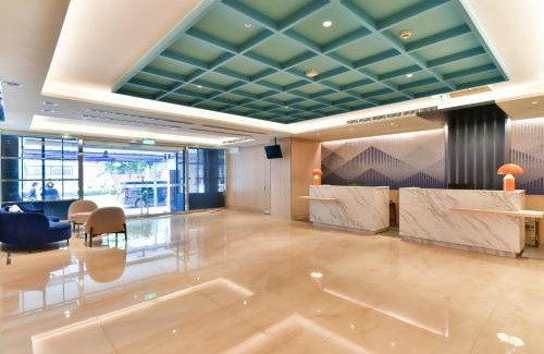 Datong Hotel | Holiday Inn Express Taipei Train Station by IHG