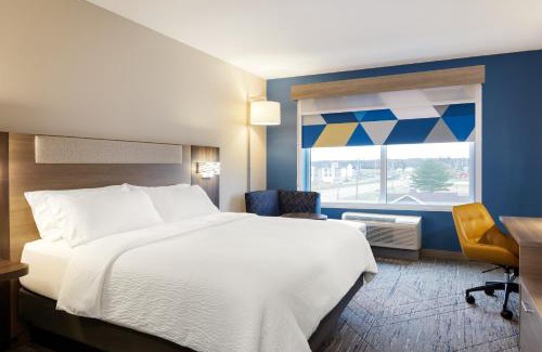 Murfreesboro Hotel | Holiday Inn Express & Suites Murfreesboro West by IHG