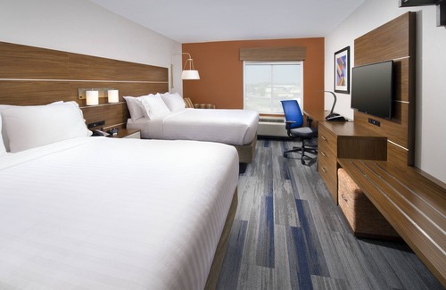 New Braunfels Hotel | Holiday Inn Express & Suites New Braunfels by IHG