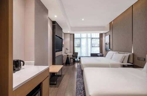 Xiangzhou District Hotel | Atour Light