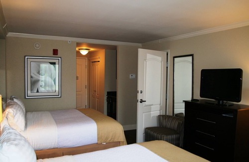 Macon Hotel | Holiday Inn Macon North by IHG