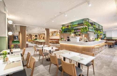 Melbourne Central Business District Hotel | Holiday Inn Melbourne Bourke Street Mall by IHG