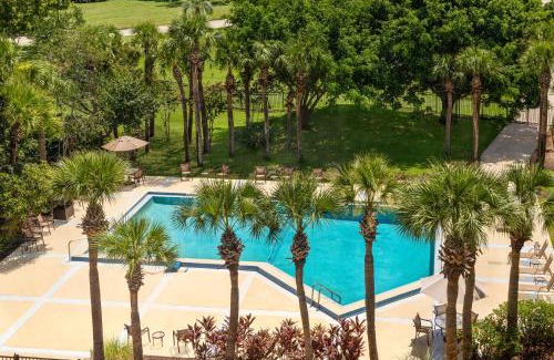 Airport North Hotel | Holiday Inn Orlando International Airport by IHG