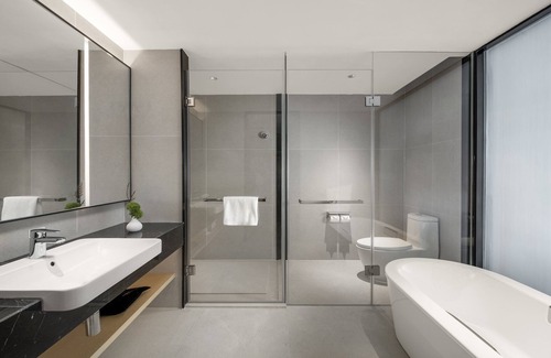 Haigang District Hotel | Holiday Inn Qinhuangdao Haigang by IHG