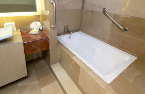 Querétaro Hotel | Holiday Inn Queretaro Zona Diamante by IHG