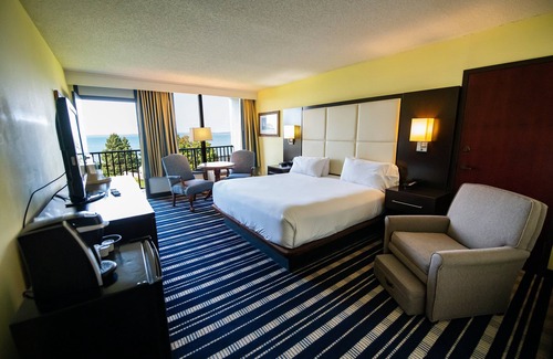 Bar Harbor Hotel | Holiday Inn Resort Bar Harbor - Acadia Natl Park by IHG
