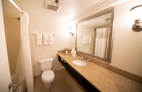 Bar Harbor Hotel | Holiday Inn Resort Bar Harbor - Acadia Natl Park by IHG