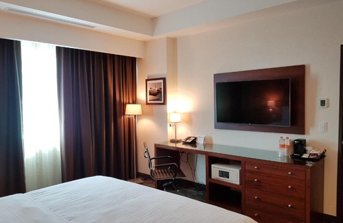 León Hotel | Holiday Inn & Suites Plaza Mayor by IHG