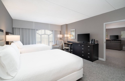 Wilmington Hotel | Holiday Inn Wilmington by IHG