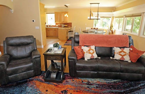 Eureka Springs Casa | Holiday Island Retreat