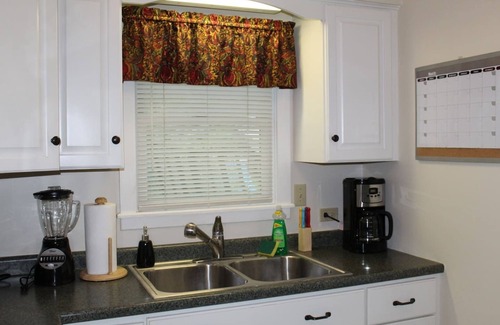 Maryland Casa | Holiday Lane-A Goodyear Lake Cooperstown getaway!