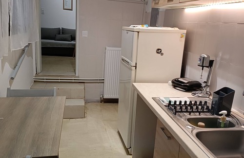 Agios Ioannis Apartamento | Holiday Pension Anna, in Agios Ioannis, halfway to Glyfada beach from Corfu town