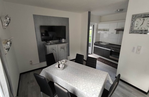 Mayen Casa | Habitación de vacaciones en una hermosa zona residencial / habitación individual para 5 personas