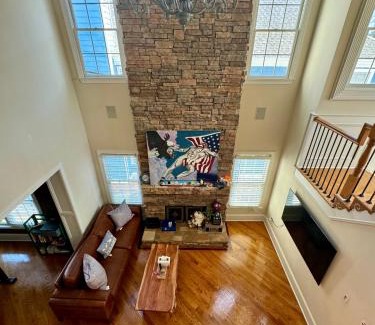 Summerhill Casa | Holiday Room with Private Bathroom in ATL, Summerhill, Stairs Required