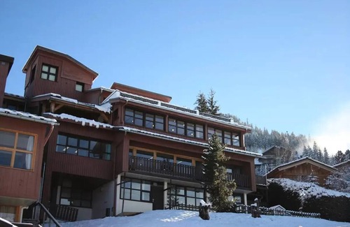 Les Carroz-d'Araches Apartamento | Holiday Village Les Flocons Verts *** - Tribe Family Room for 9 people