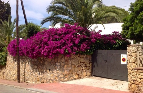 Tarragona Villa | Villa de vacaciones en Tarragona con terraza descubierta, jardín y Wi-Fi