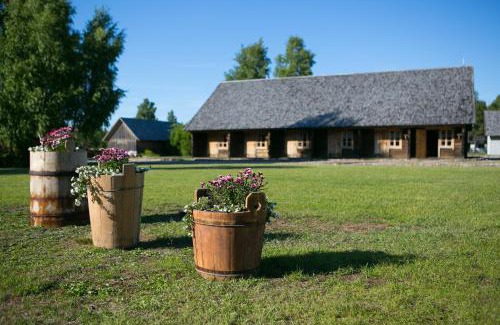 Upa Complejo | Holiday Village Suur Töll