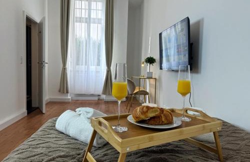 Pankow Apartamento | HolidayHome Apartments l Luxury Prvate Room in BER-Prenzlauer Berg