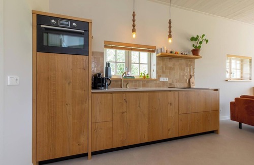 Grijpskerke Chalet De Esquí | Holidayhome - Pioniersweg 3 | Grijpskerke 'De kleine Pionier'