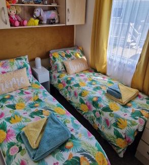 Truro Complejo | HolidayLet 24 Bude Newperran Holiday Park