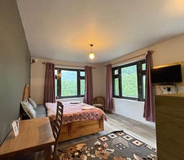 Burwa Hotel | HOLIDAYS in HAVEN HOSPITALITY