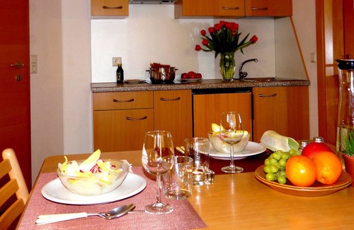 Sluderno Apartamento | Vacaciones - en medio de la naturaleza - senderismo en el campo - retiro de montaña