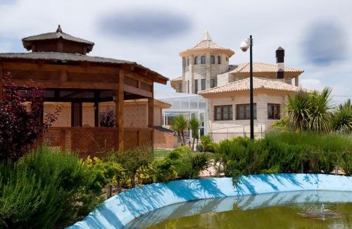 Yecla Casa | HOLIDAYS MIRANA