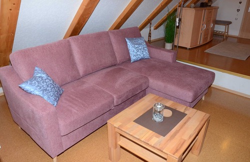 Goldhausen Apartamento | Vacaciones en Eisenberg - Eisenberg apartamento de vacaciones en Korbach-Goldhausen