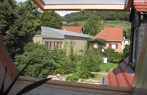 Pillnitz Apartamento | Vacaciones con el viticultor: luminoso apartamento de 65 m² debajo de los viñedos de Pillnitz