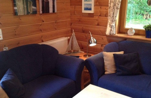 Papenburg Casa | Vacaciones con su propia sauna y dos baños para un máximo de cuatro adultos.