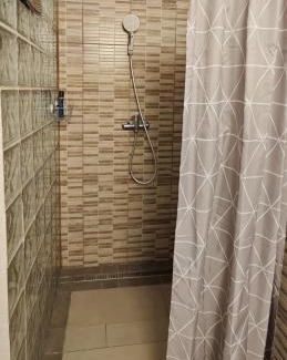 Badacsonytordemic Apartamento | Hollófészek Vendégház
