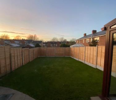 Walsall Casa | Hollemeadow