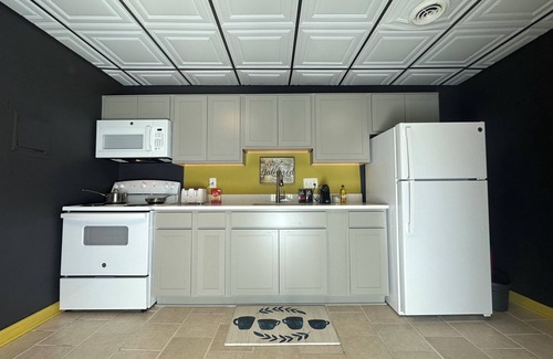 Downtown Baltimore Apartamento | Hollins Hideaway: A Cozy Retreat
